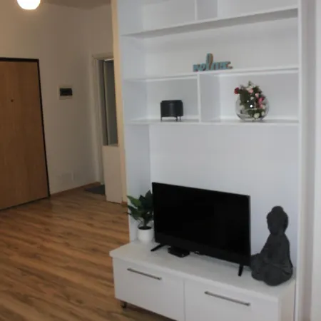 Alpha Apartments Tirana Modern Spacious Exterior photo