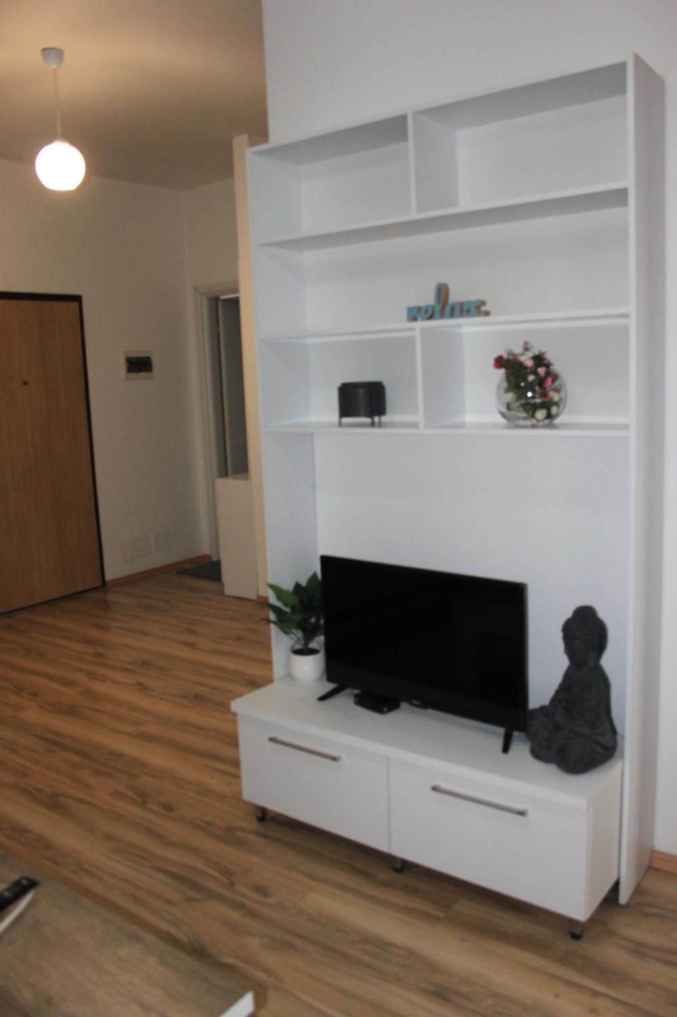 Alpha Modern Spacious Apartment *